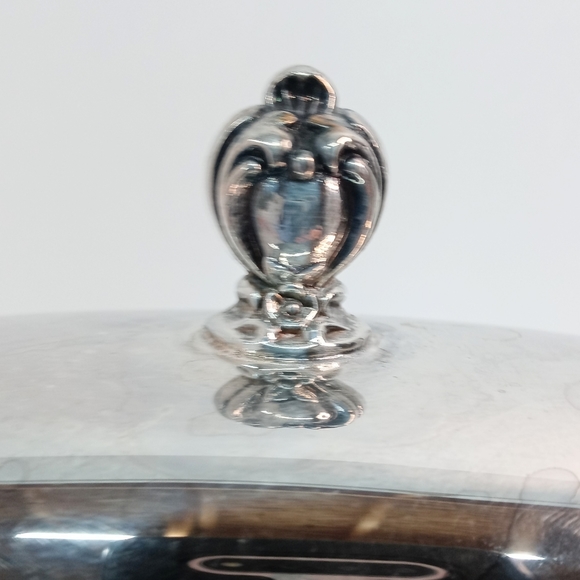 Vintage WM Rogers Brothers Silverplated Covered Butter Dish - Picture 3 of 7